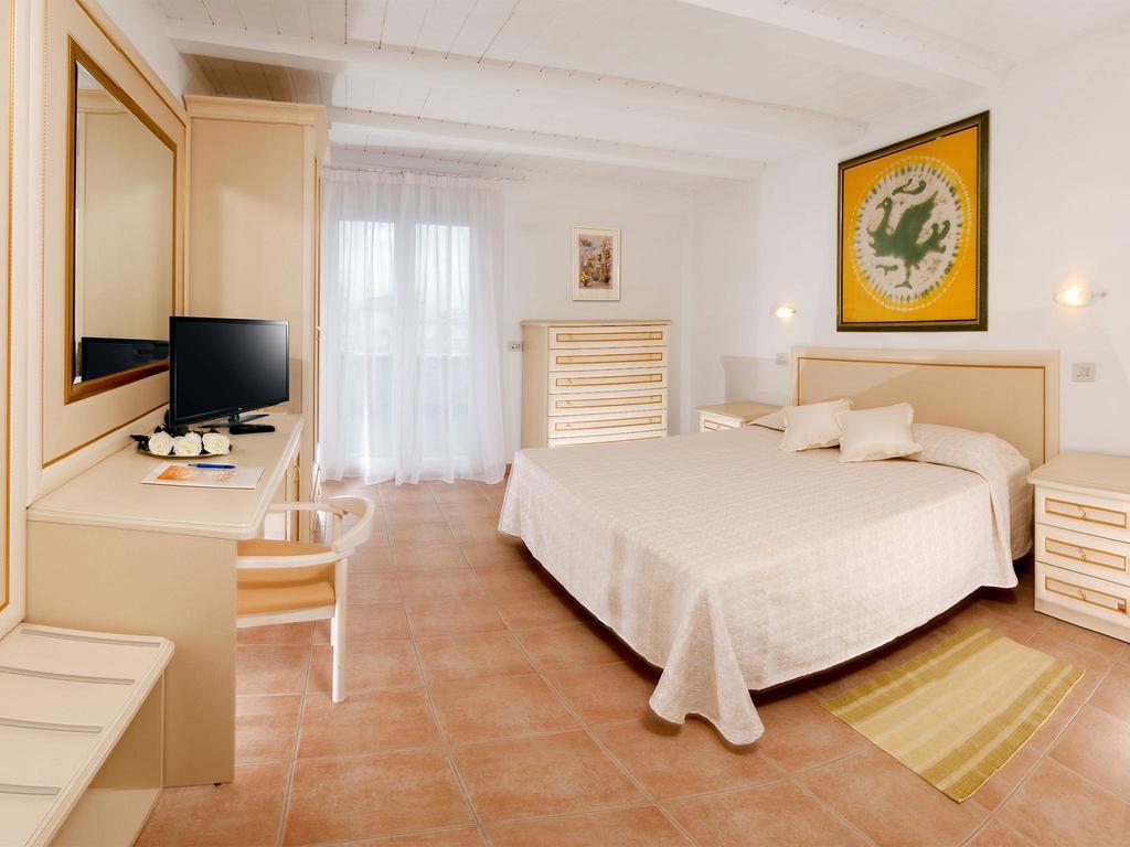 Pacific Hotel
